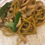 Best Chicken Lo Mein (Lunch) in Mchenry, IL