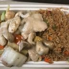 Best Moo Goo Gai Pan (Combo Platter) in Mchenry, IL